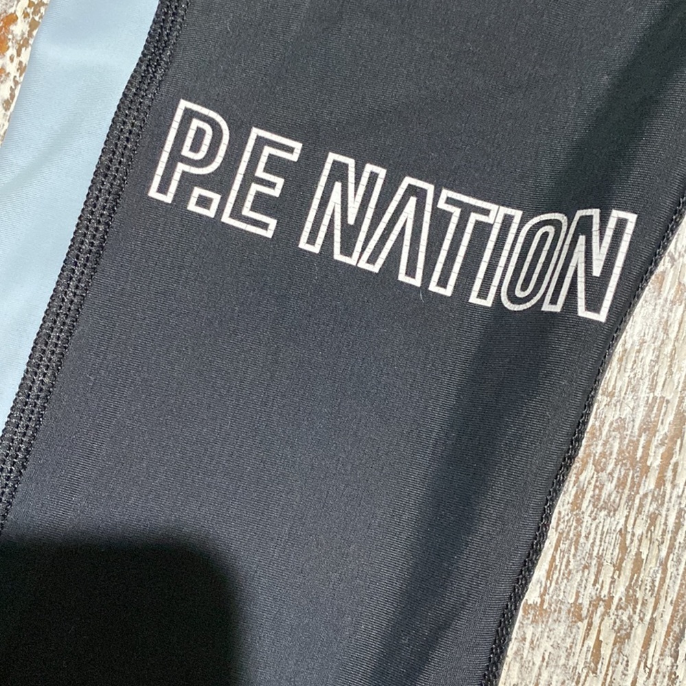 P.E NATION Size XS Leggings In Excellent Cond! - Picture 3 of 5